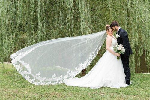 carousel-hero-element image-1