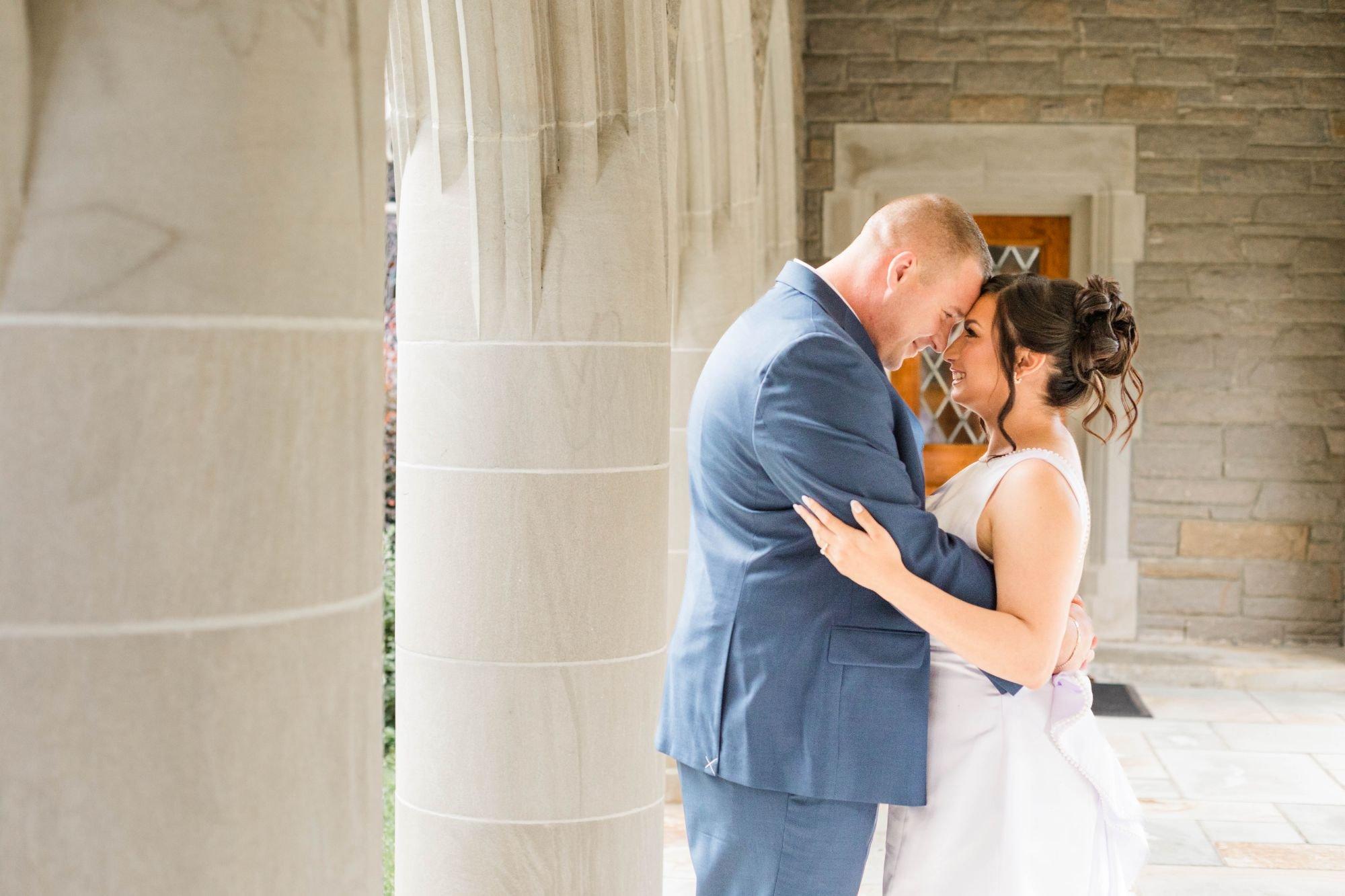 carousel-hero-element image-0